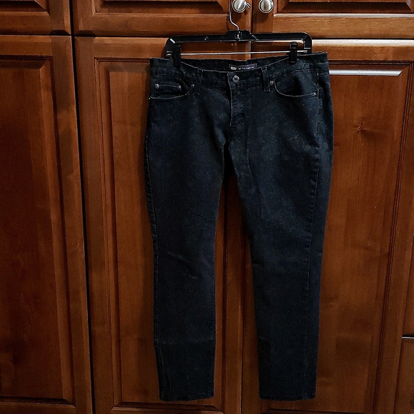 Levi's Jeans - Picture 1 of 10